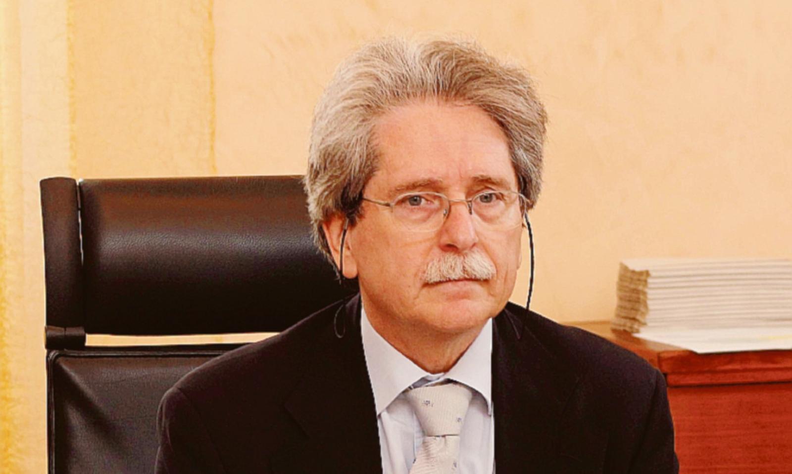 Caso Tesoro, l&rsquo;accusa vacilla