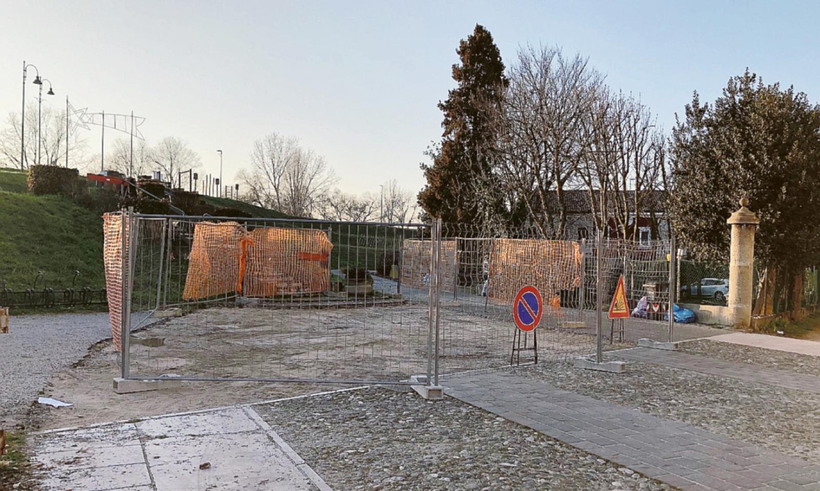 Argine pi&ugrave; accogliente per i turisti