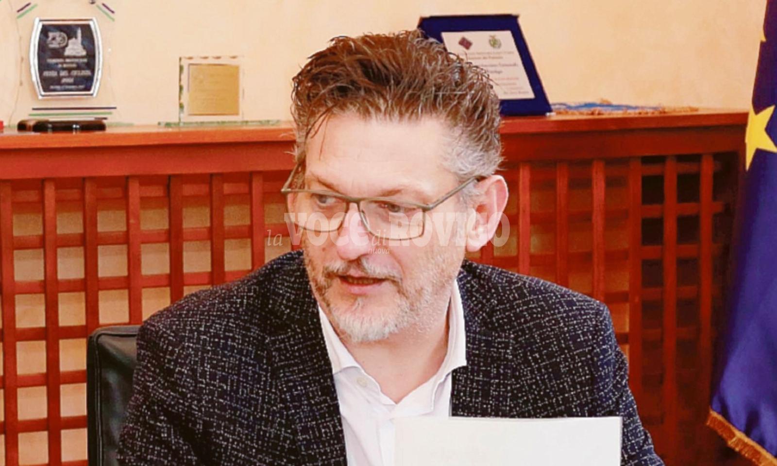 Una nomina da mal di pancia