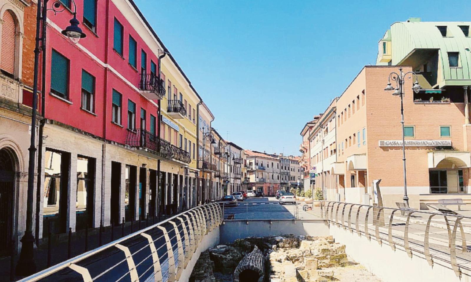 &ldquo;Ci fanno riaprire per pagar le tasse&rdquo;