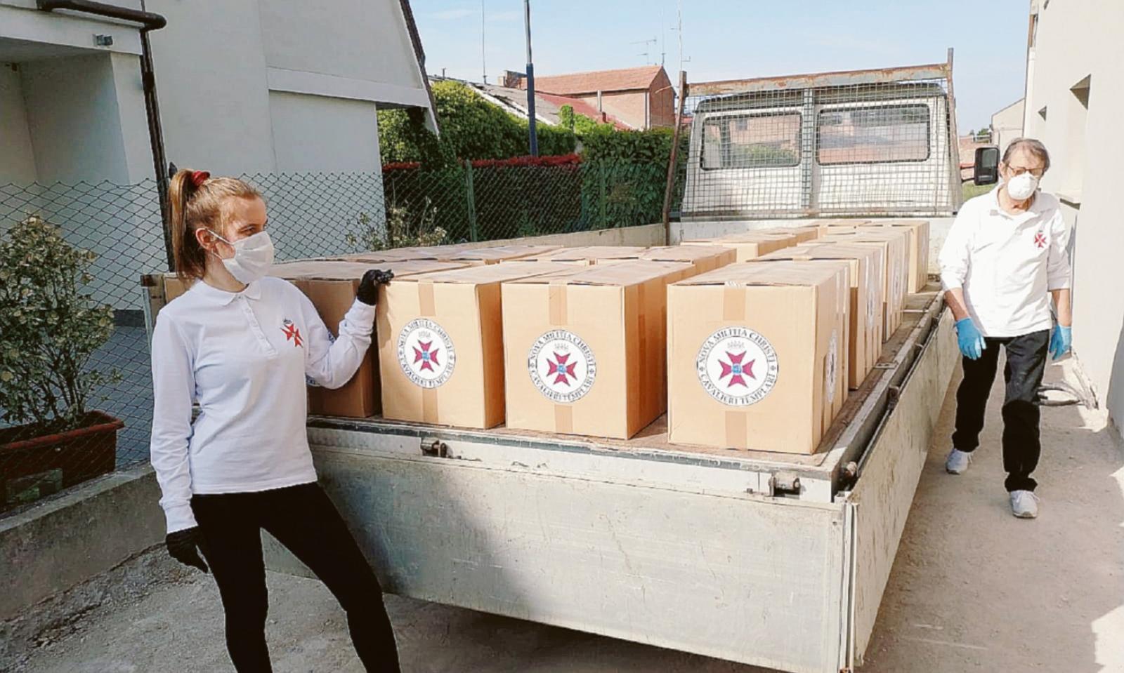 Raccolti trenta quintali di alimenti per chi &egrave; in difficolta'