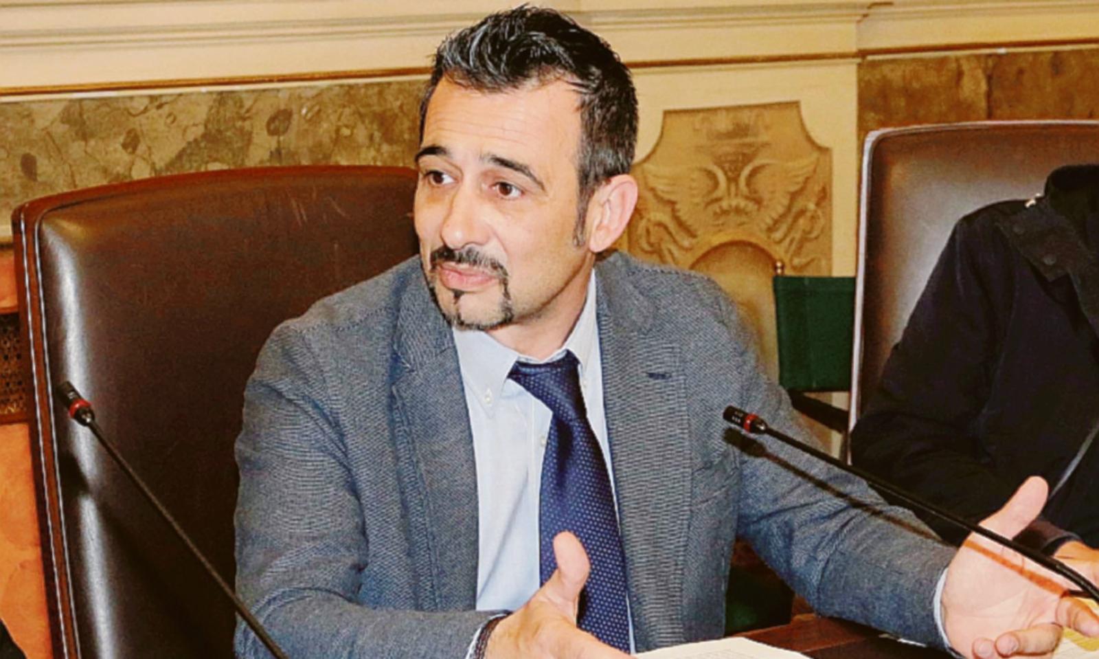 &ldquo;...  Con zero responsabilit&agrave;, mi candido io!&rdquo;