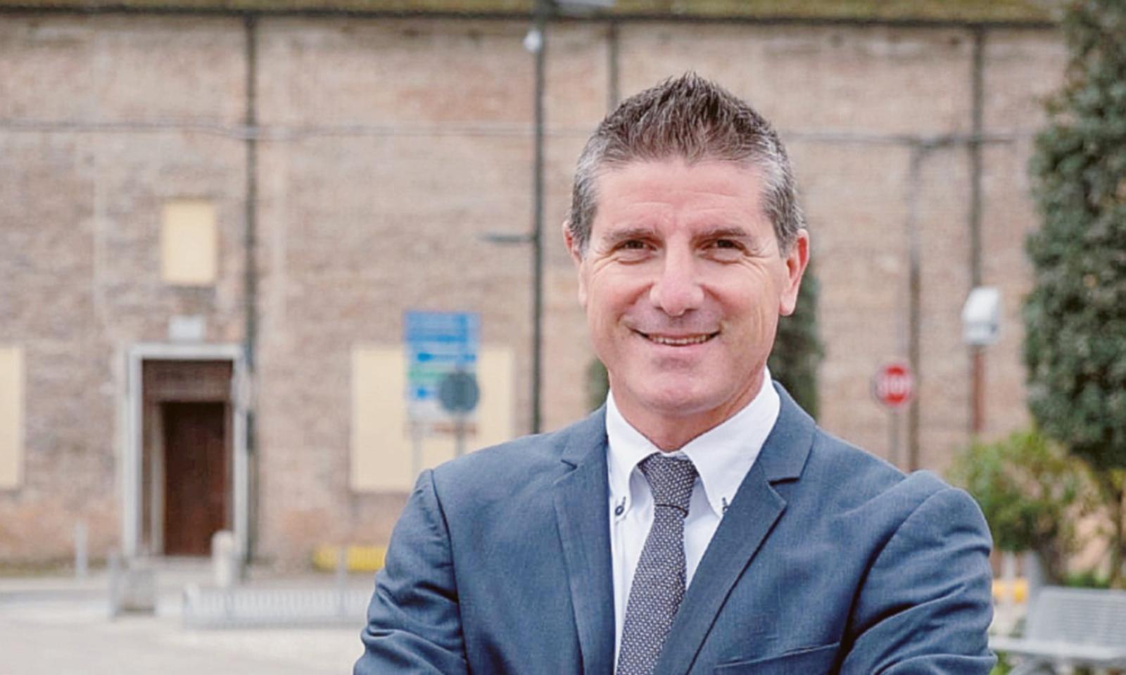 Aiuti a negozianti e famiglie