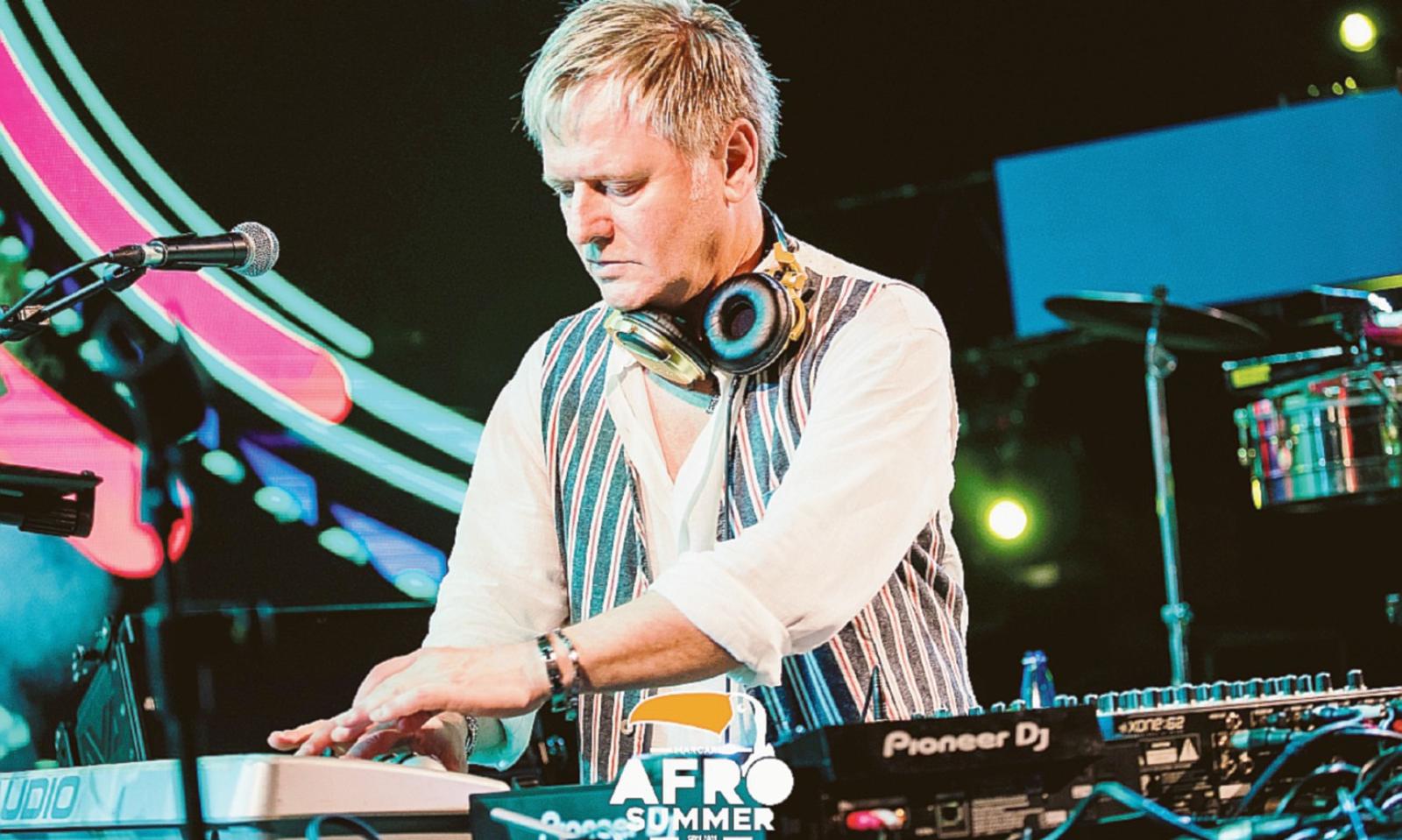 In discoteca a distanza? &ldquo;Un&rsquo;eresia&rdquo;