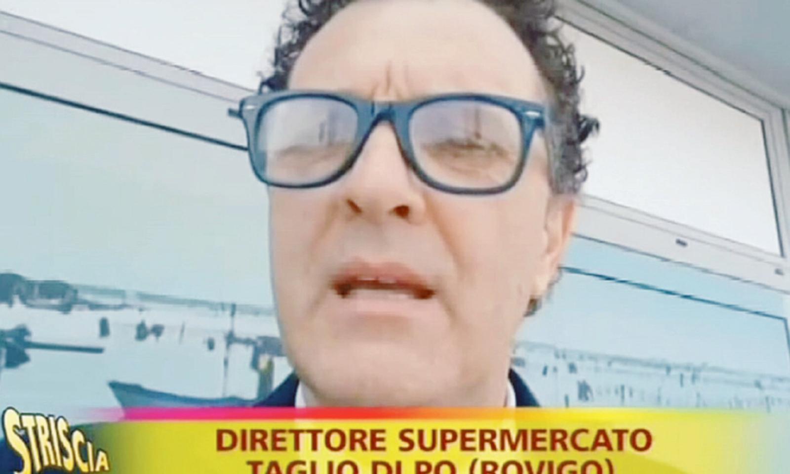 Bonificano lo scolo pieno di guanti