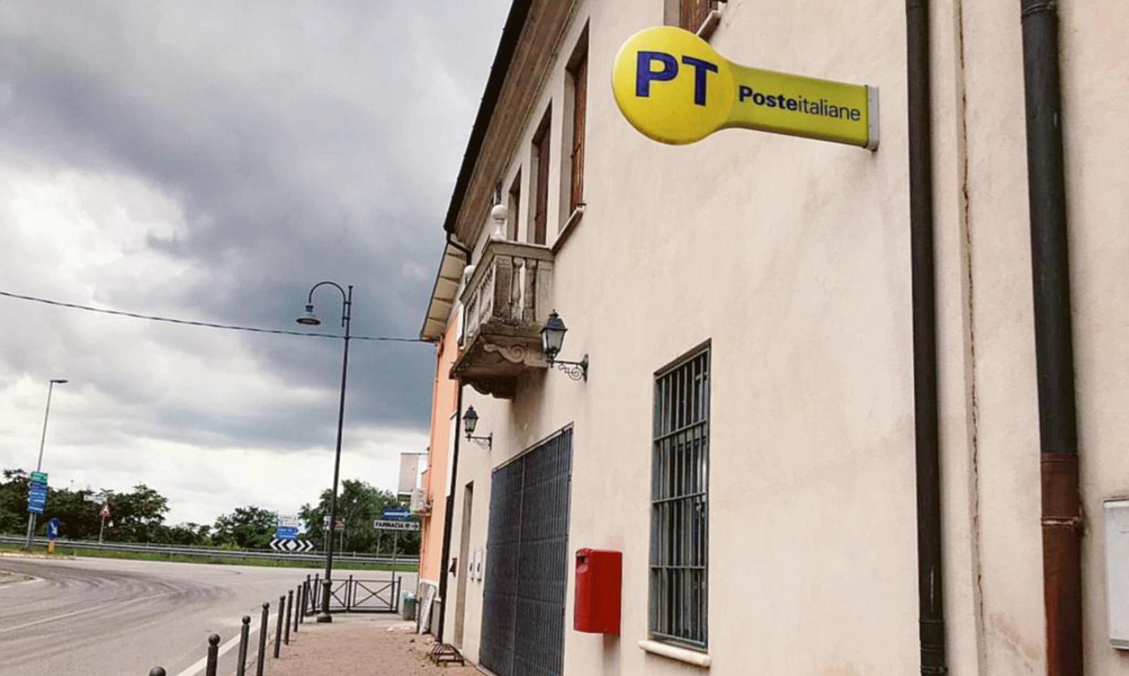 &ldquo;Le poste siano aperte tutti i giorni&rdquo;