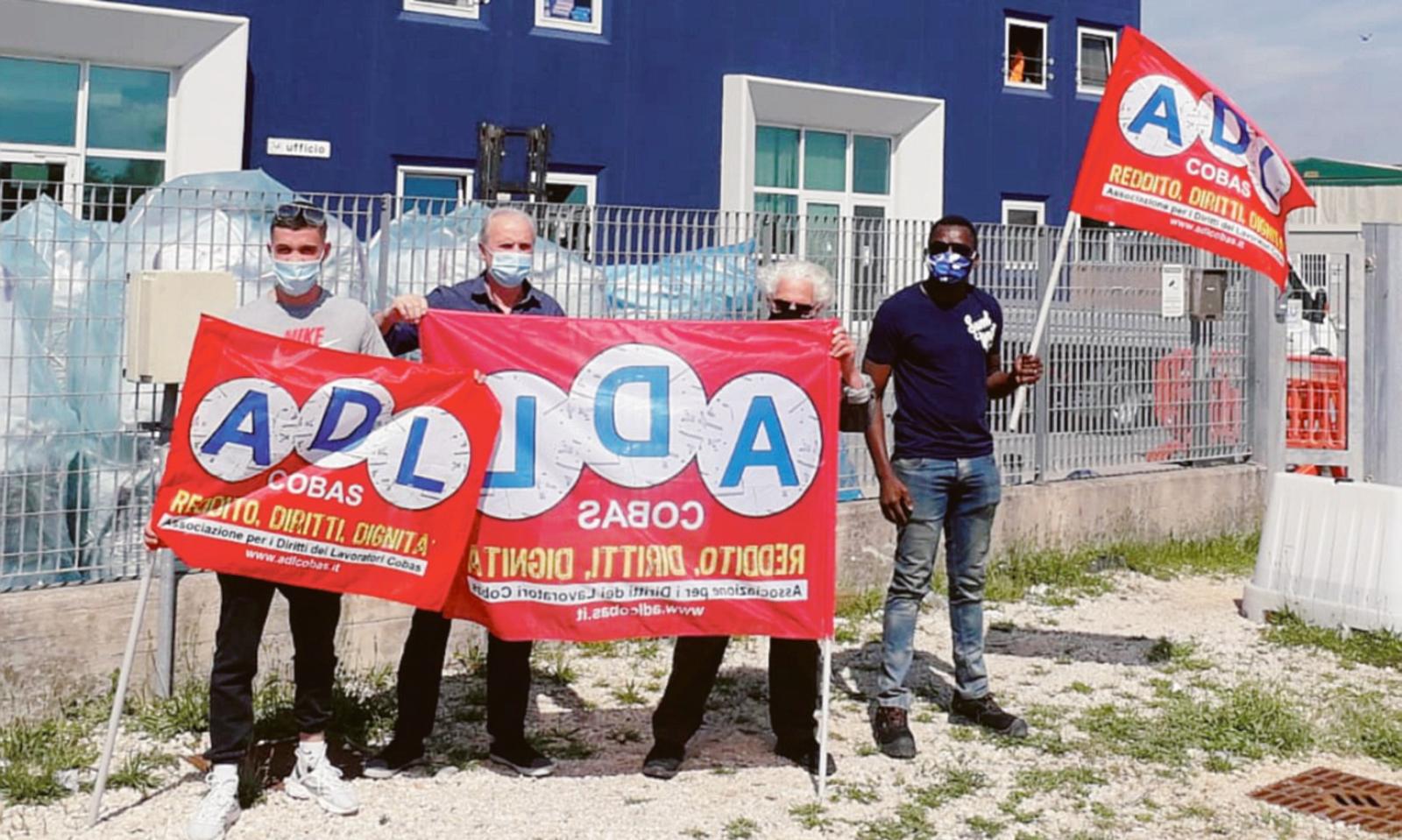 &ldquo;Boia chi molla&rdquo;. Viene licenziato