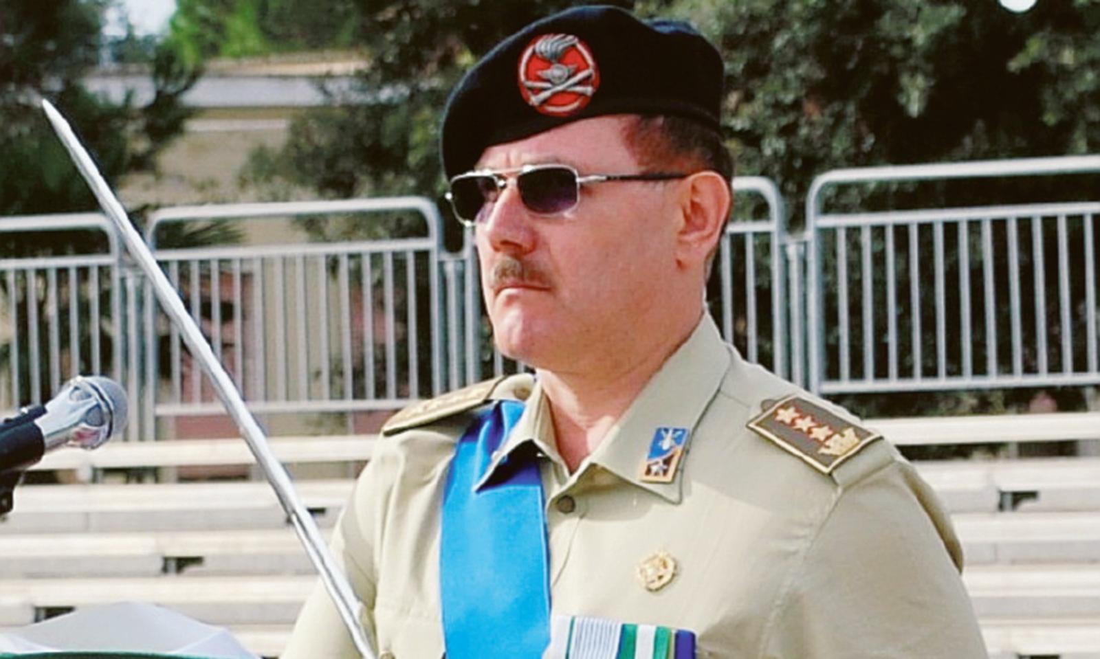 Enrico Naccari generale di brigata: 40 anni a servizio nell&rsquo;esercito