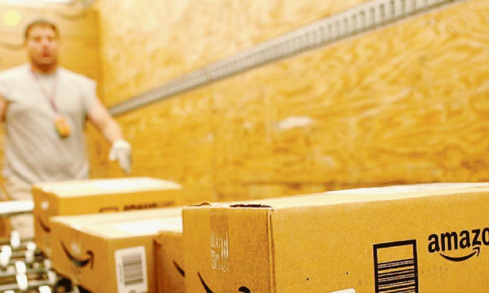 "Parlo 4 lingue, ma lavorer&ograve; ad Amazon. Con 3 settimane di contratto"