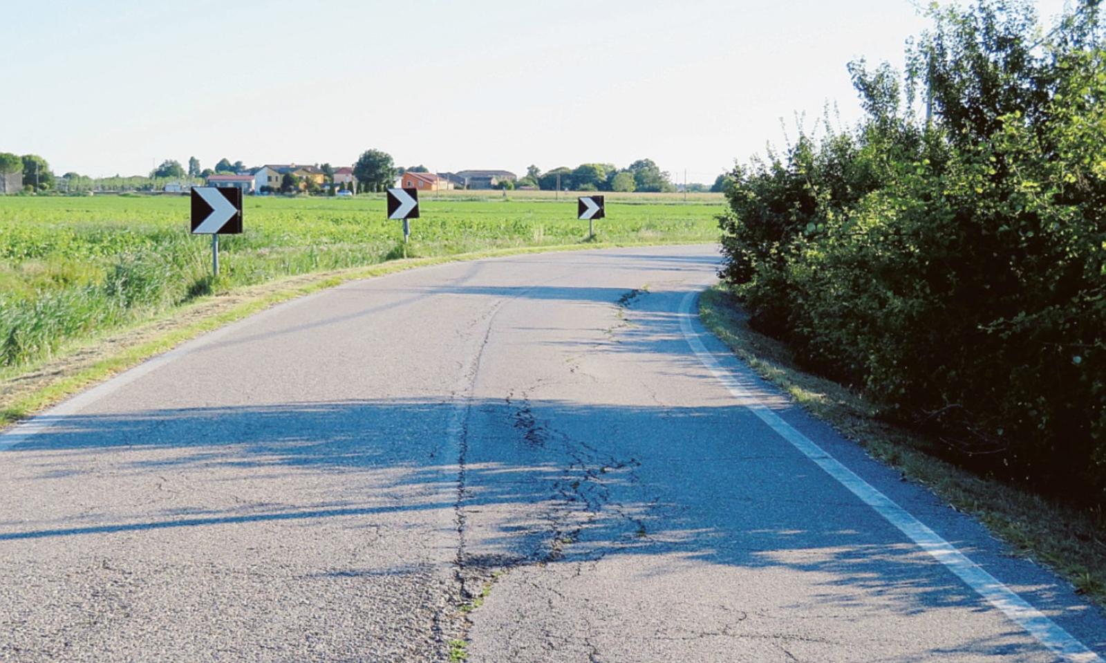 Traversagno, tratto pericoloso a Bellombra