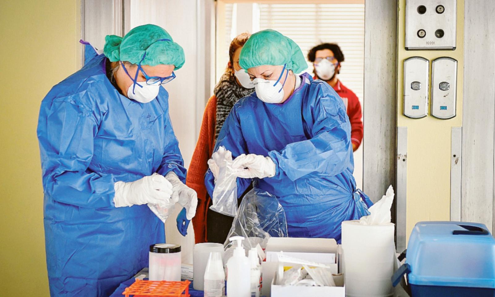 Parroco finisce in quarantena