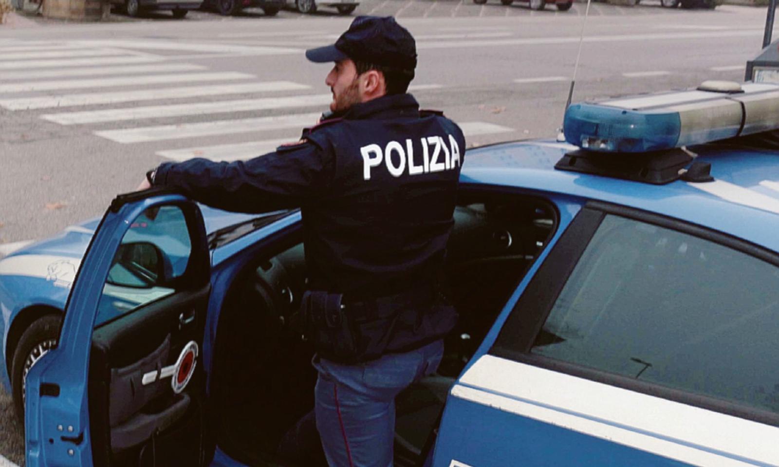 Fermato dopo l&rsquo;inseguimento da un poliziotto fuori servizio