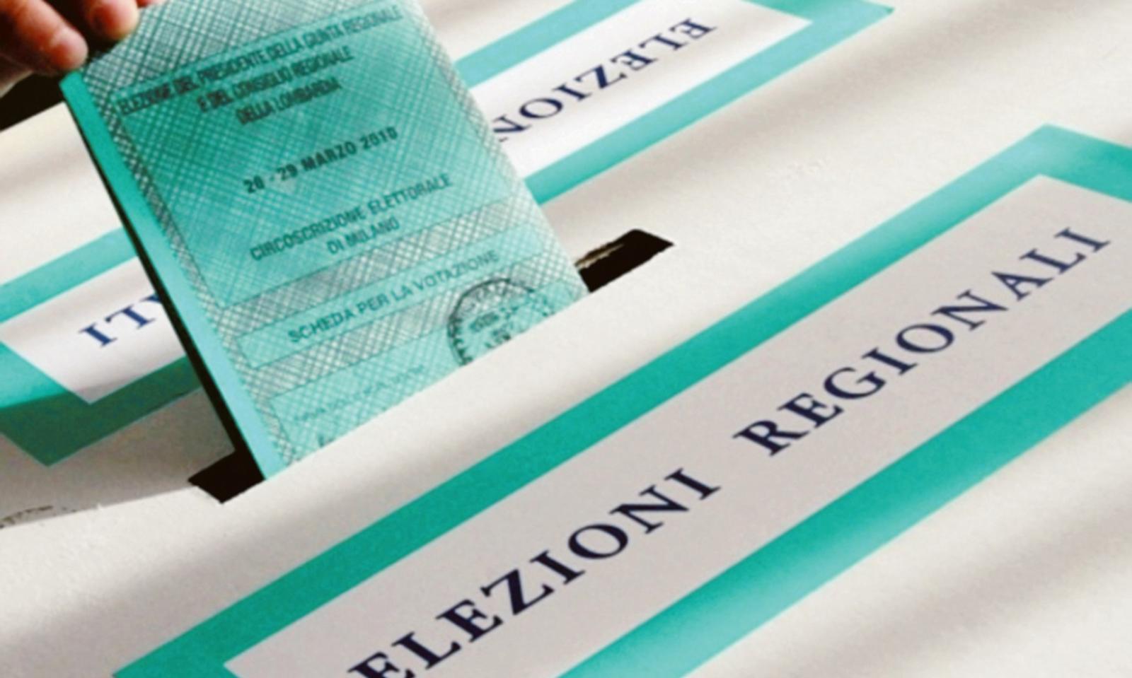 Sedici liste: in 72 per due posti