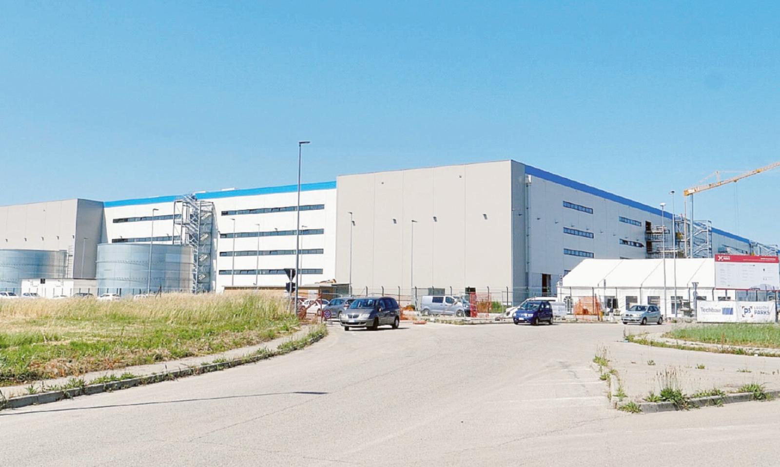 Un&rsquo;area sosta attrezzata per i camion