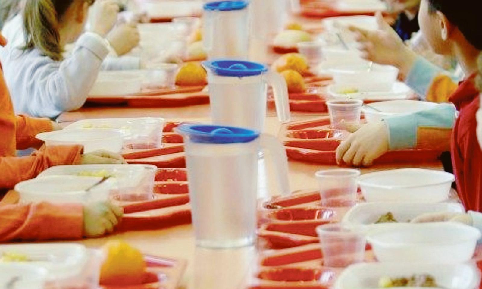 Mensa scolastica, cambiano le modalit&agrave;