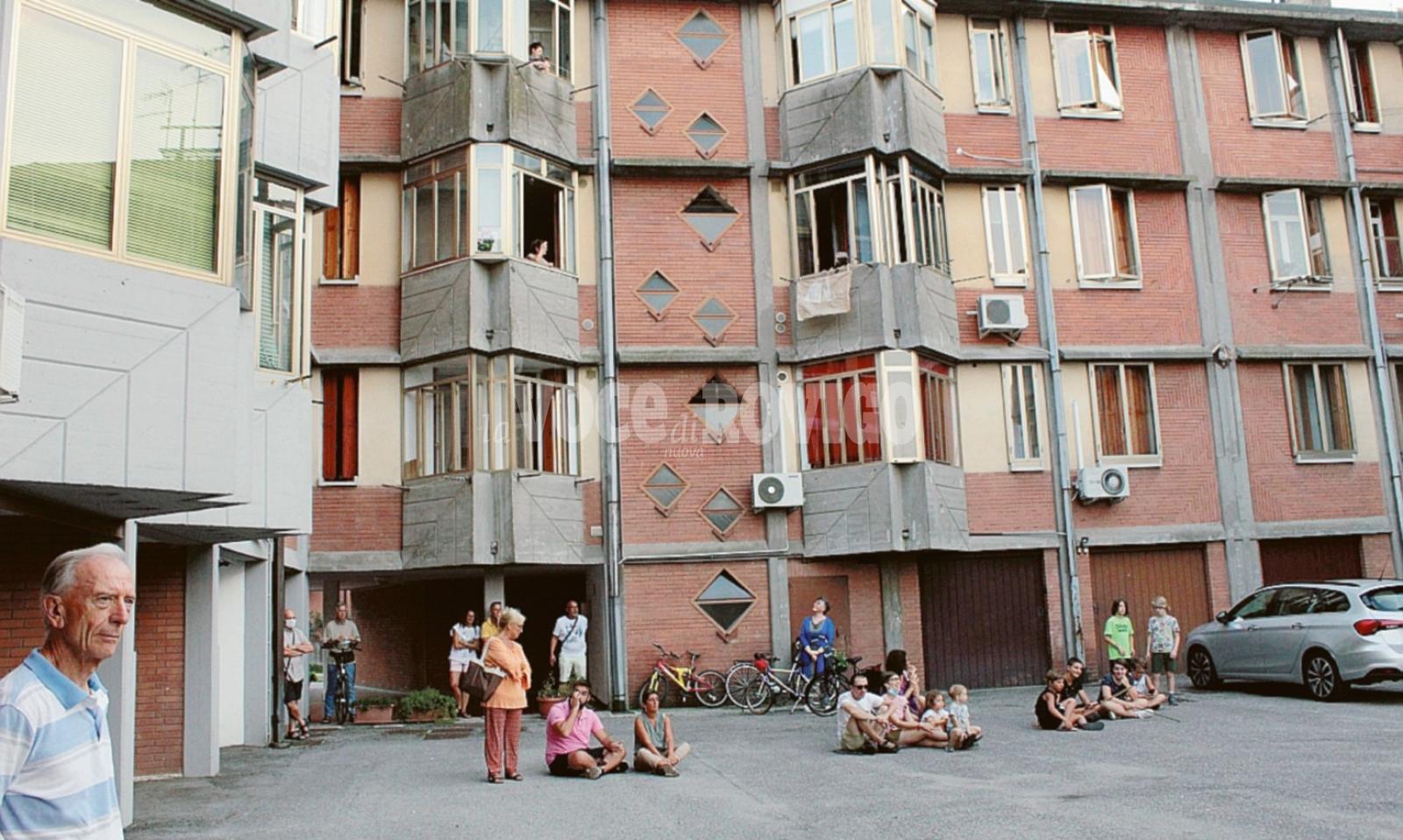 Il palcoscenico arriva nei cortili