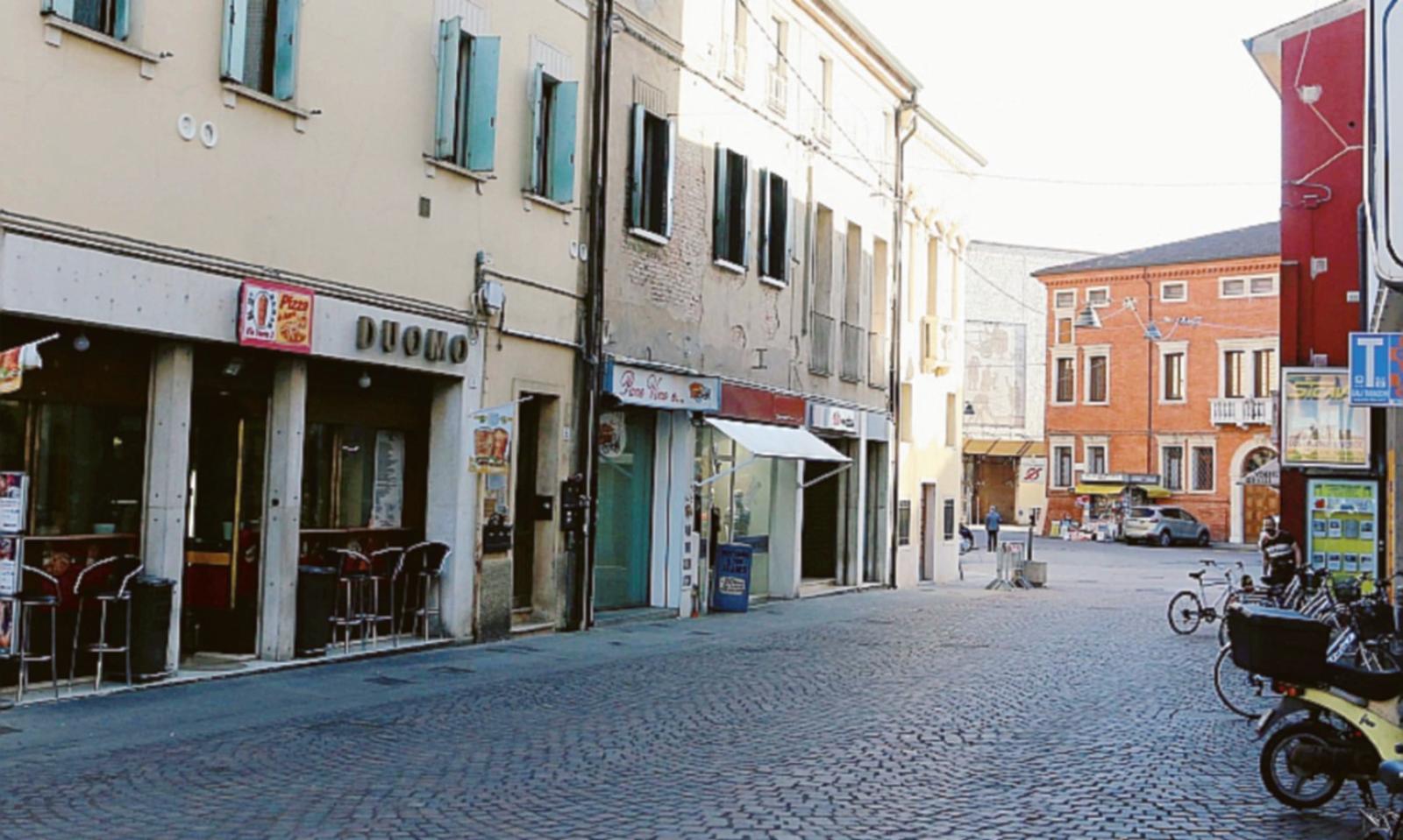 La gang del Corso attacca fuoco ai rifiuti speciali. E non &egrave; la prima volta