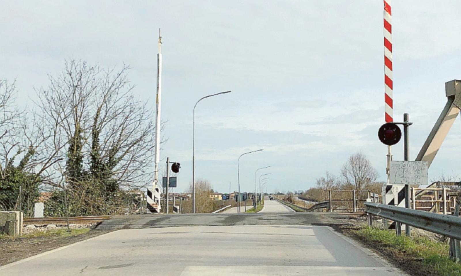 Due passaggi a livello spariranno