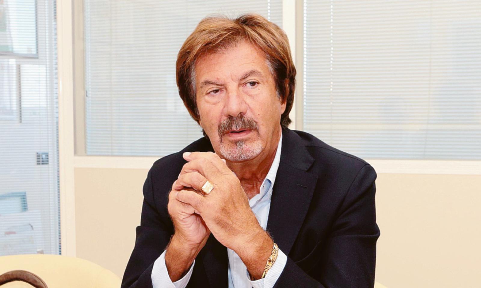 "Eccessivo chiudere sabato e domenica"