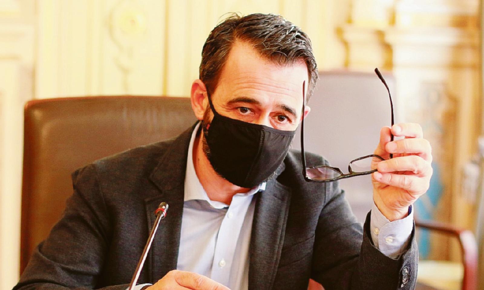 Finalmente riaprono le scuole medie