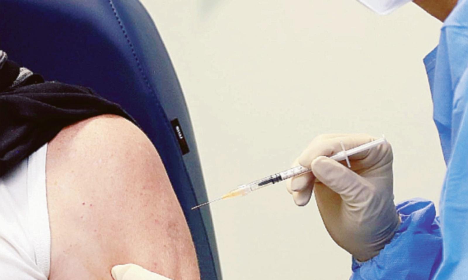 Un polesano su 10 &egrave; contrario al vaccino contro il covid