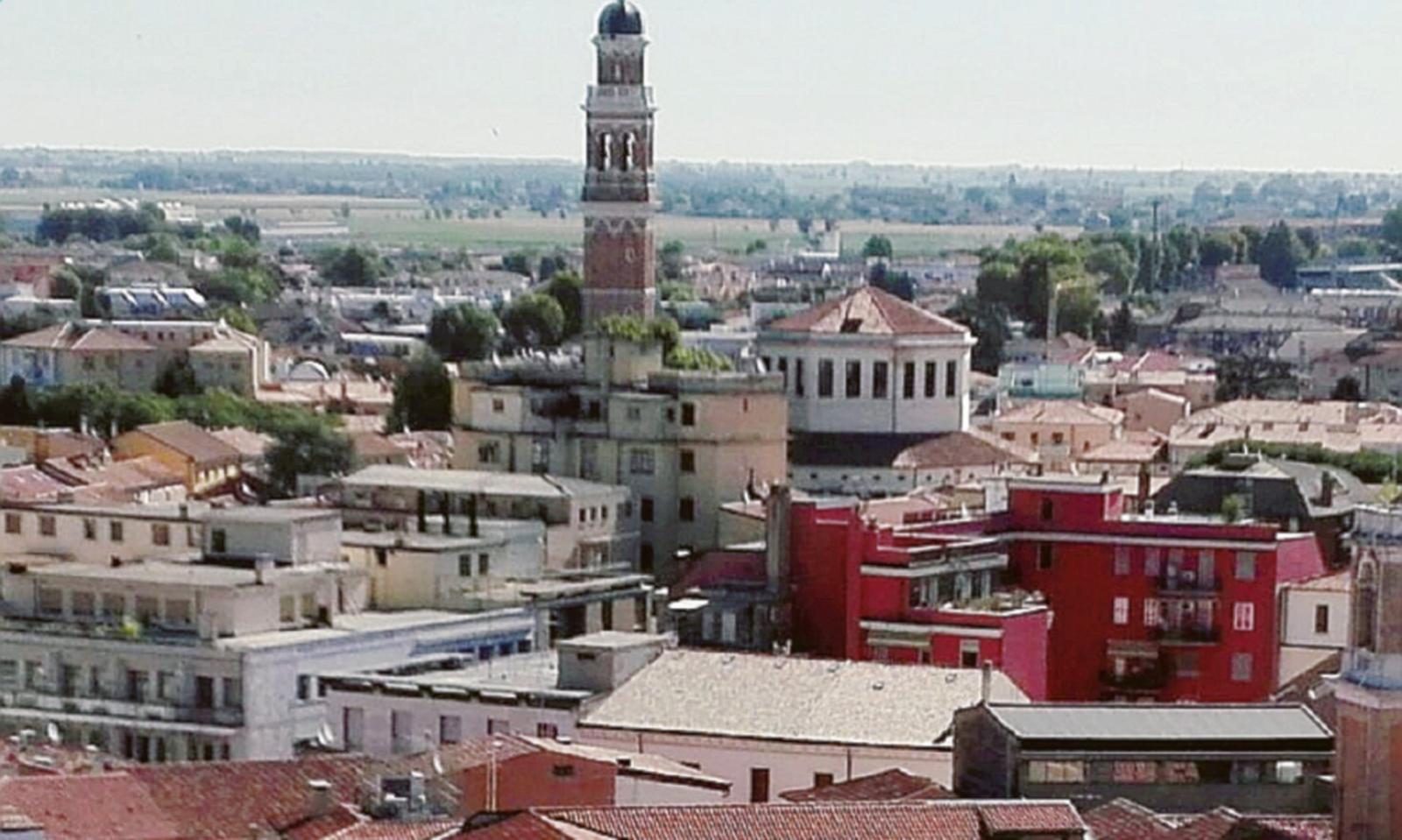 La grande fuga dalla citt&agrave;: abitanti sotto quota 50mila