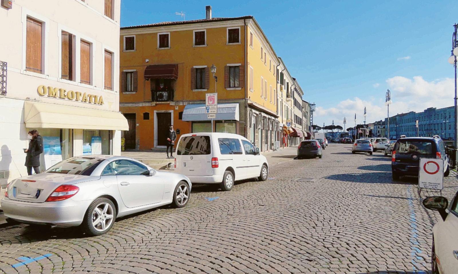 &ldquo;Il centro non &egrave; dei commercianti&rdquo;