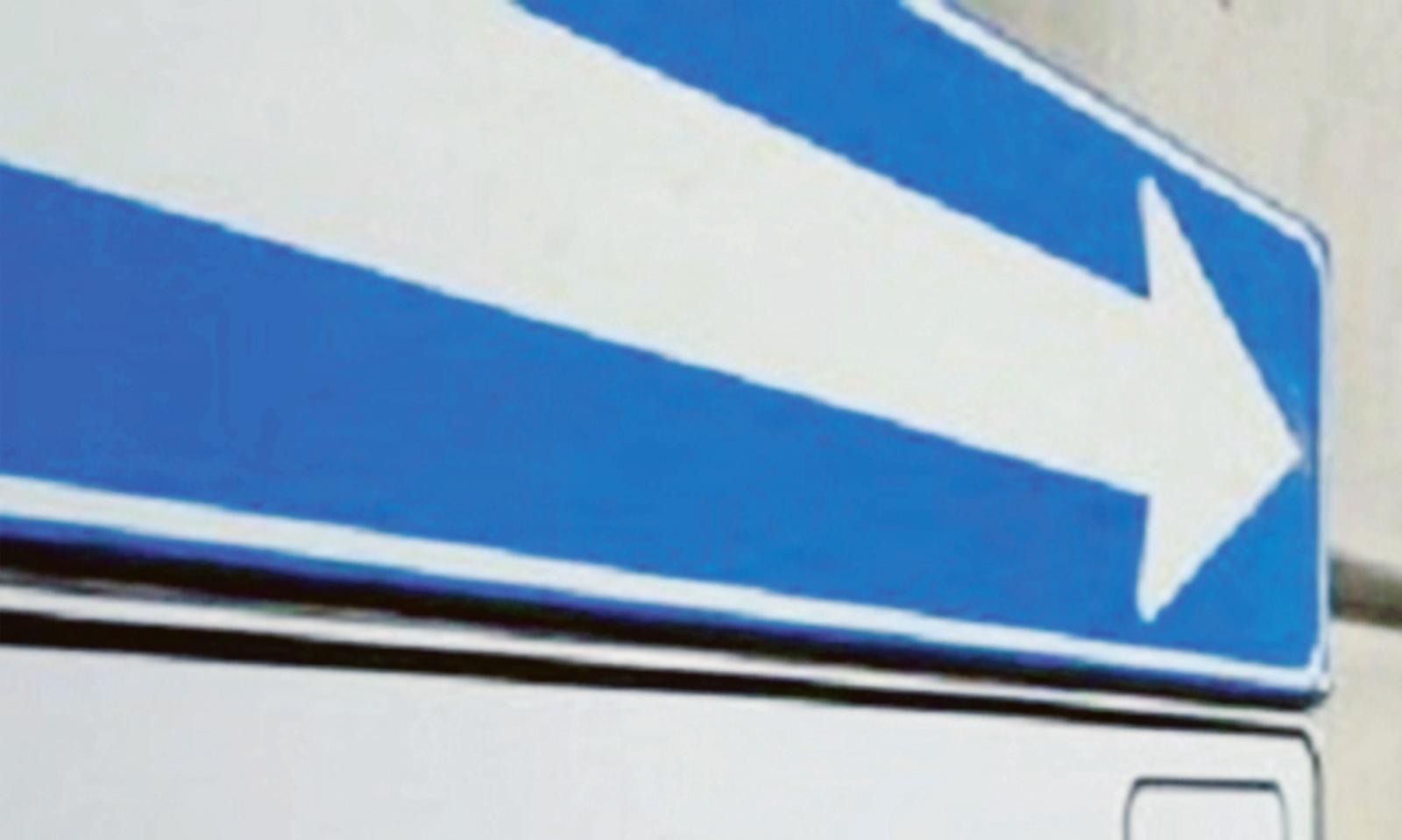 Si invertono due sensi unici