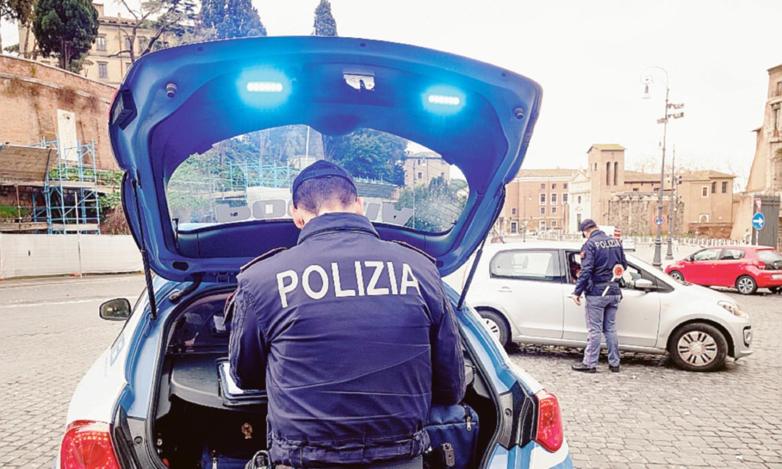 Pasqua con chi vuoi, ma in pochi