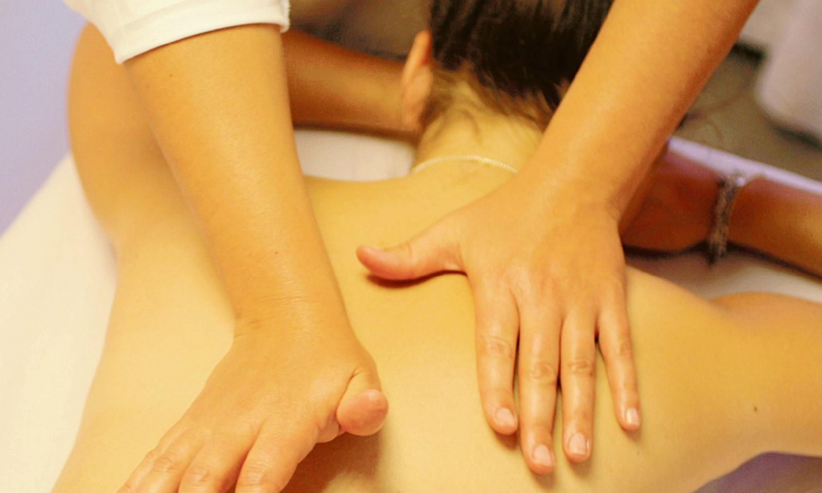 La protesta delle massaggiatrici