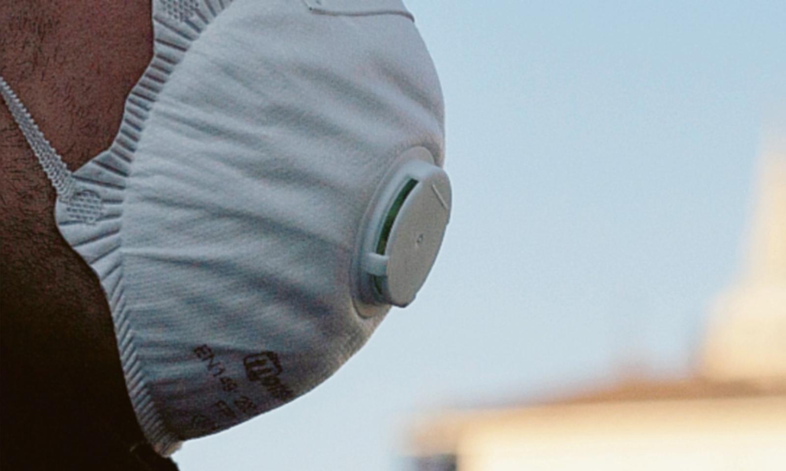 Ritirate 71mila mascherine tarocche