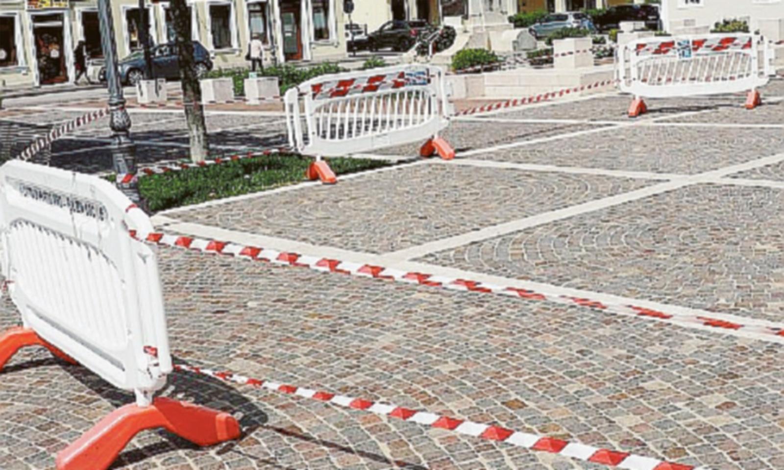 Crolla la statua di San Giuseppe