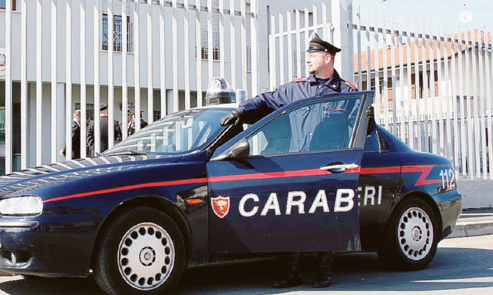 Furto in casa sventato dai vicini