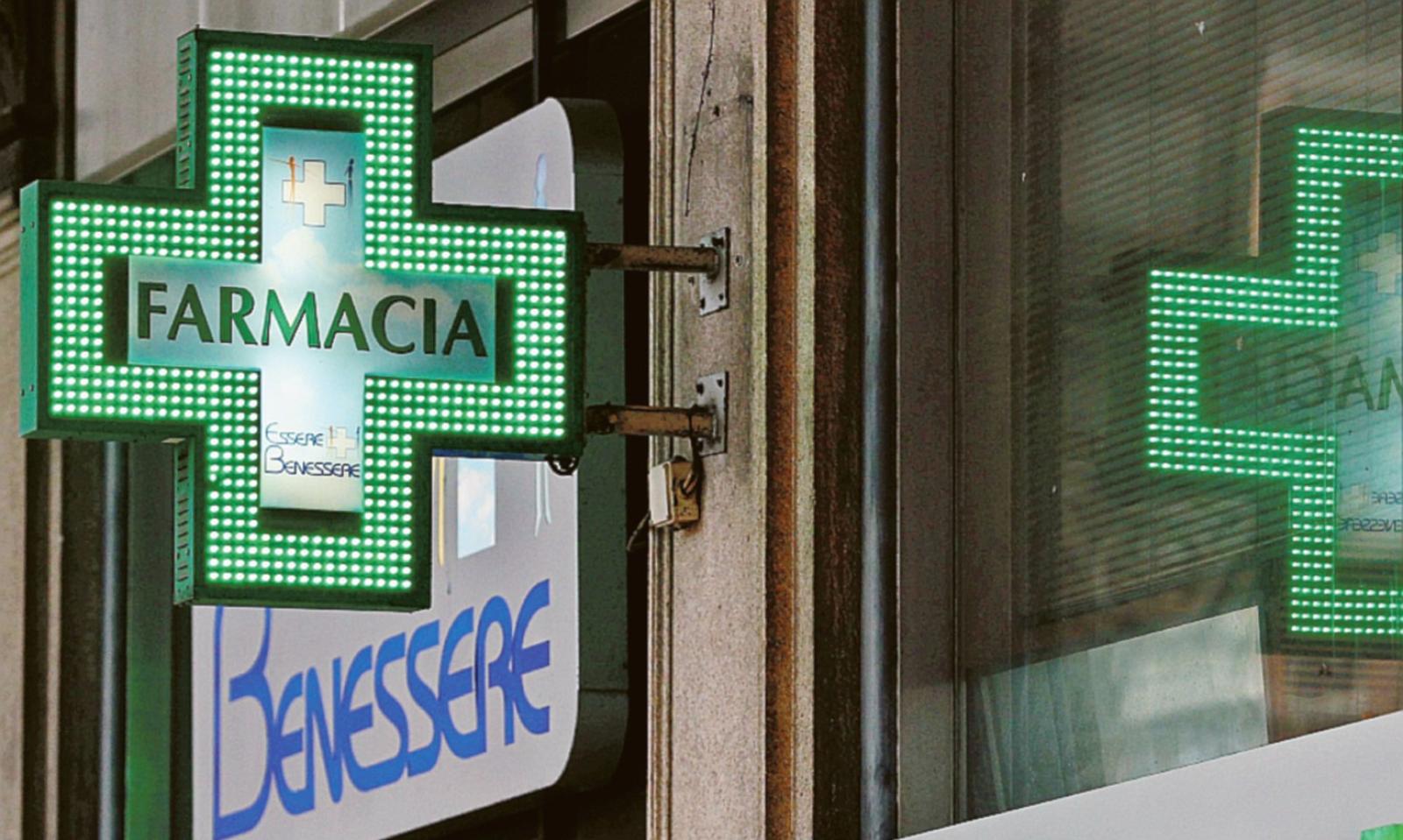 Vaccini contro l'influenza somministrati anche in farmacia
