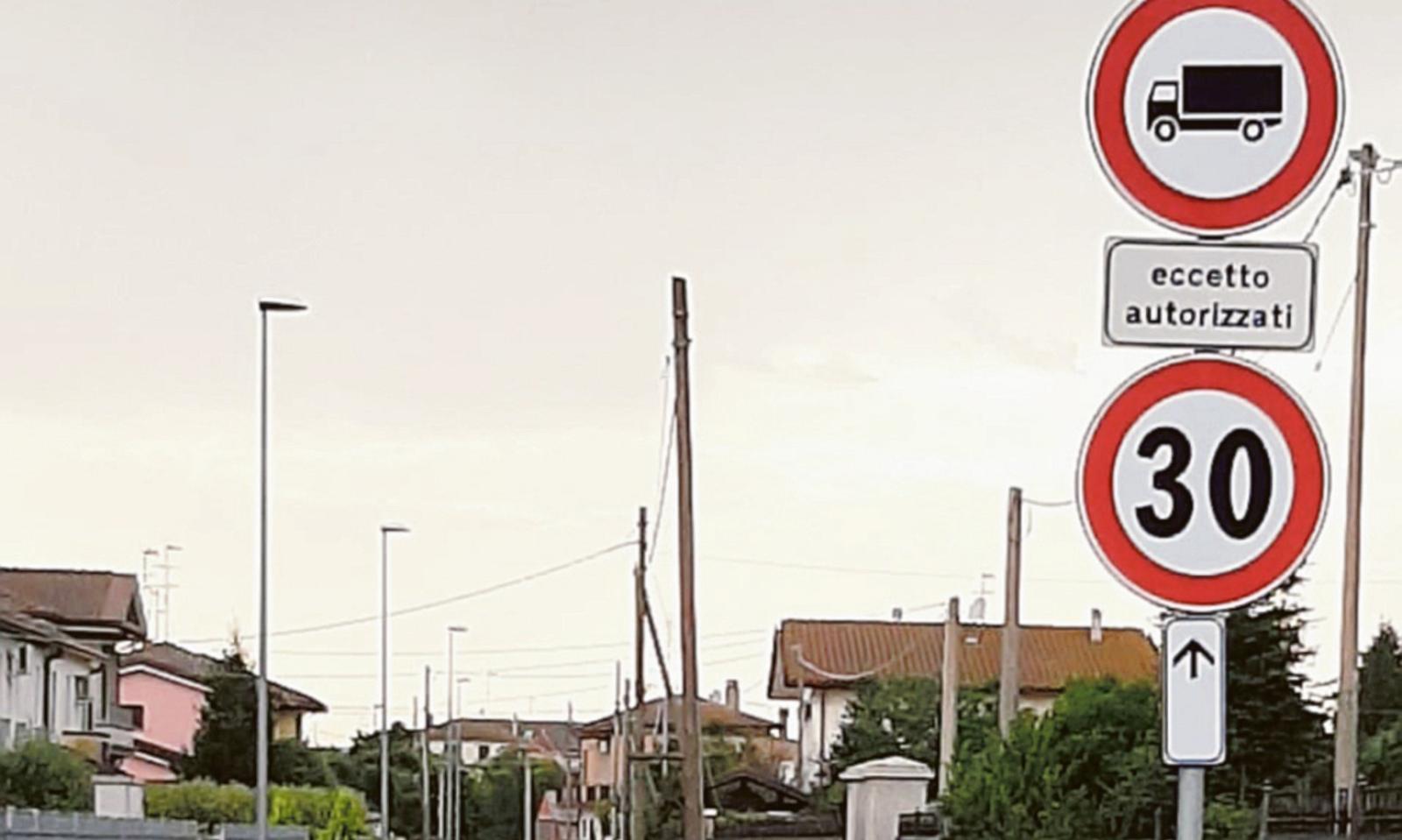 Donzella soffocata dai camion