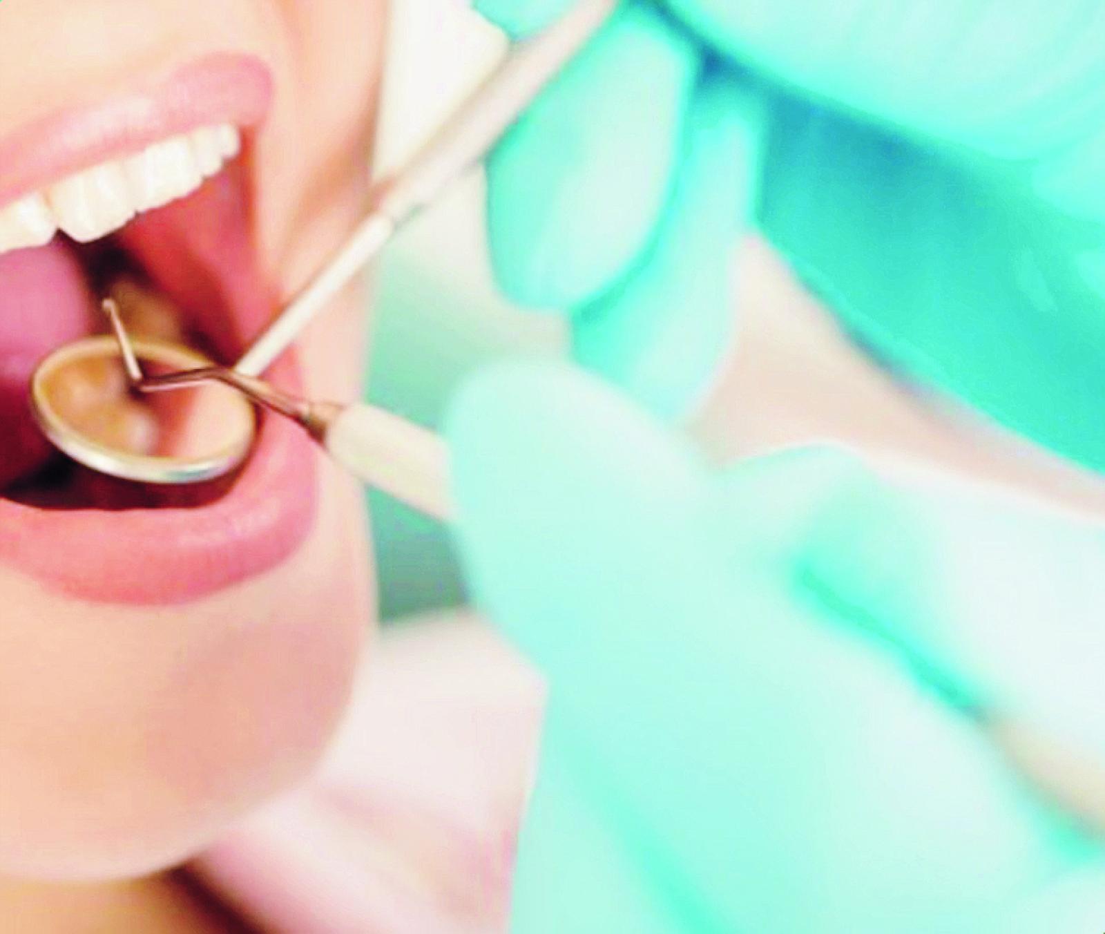 Ecco il dentista no &ldquo;no vax&rdquo;