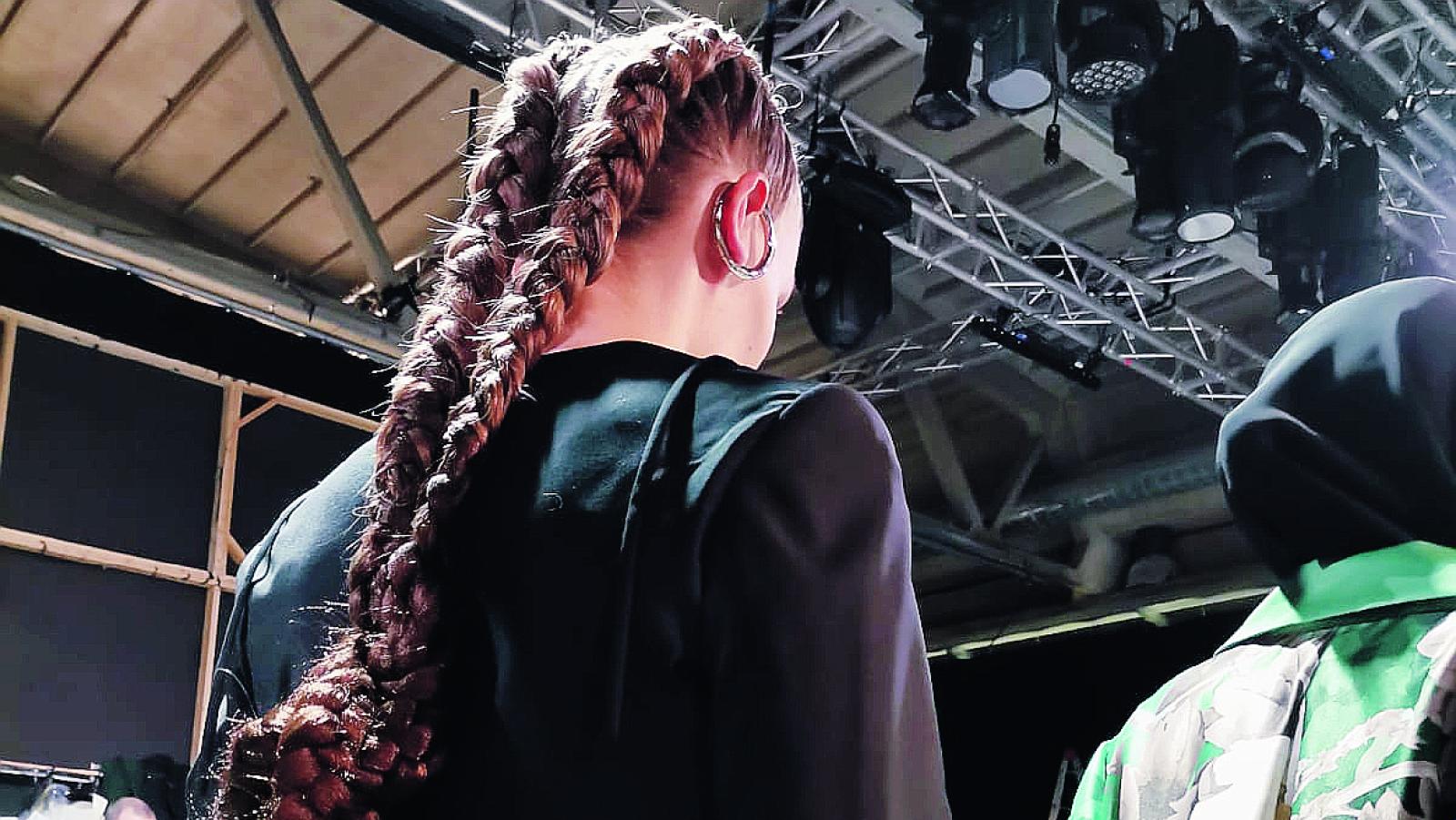 E&rsquo; un mago delle acconciature!