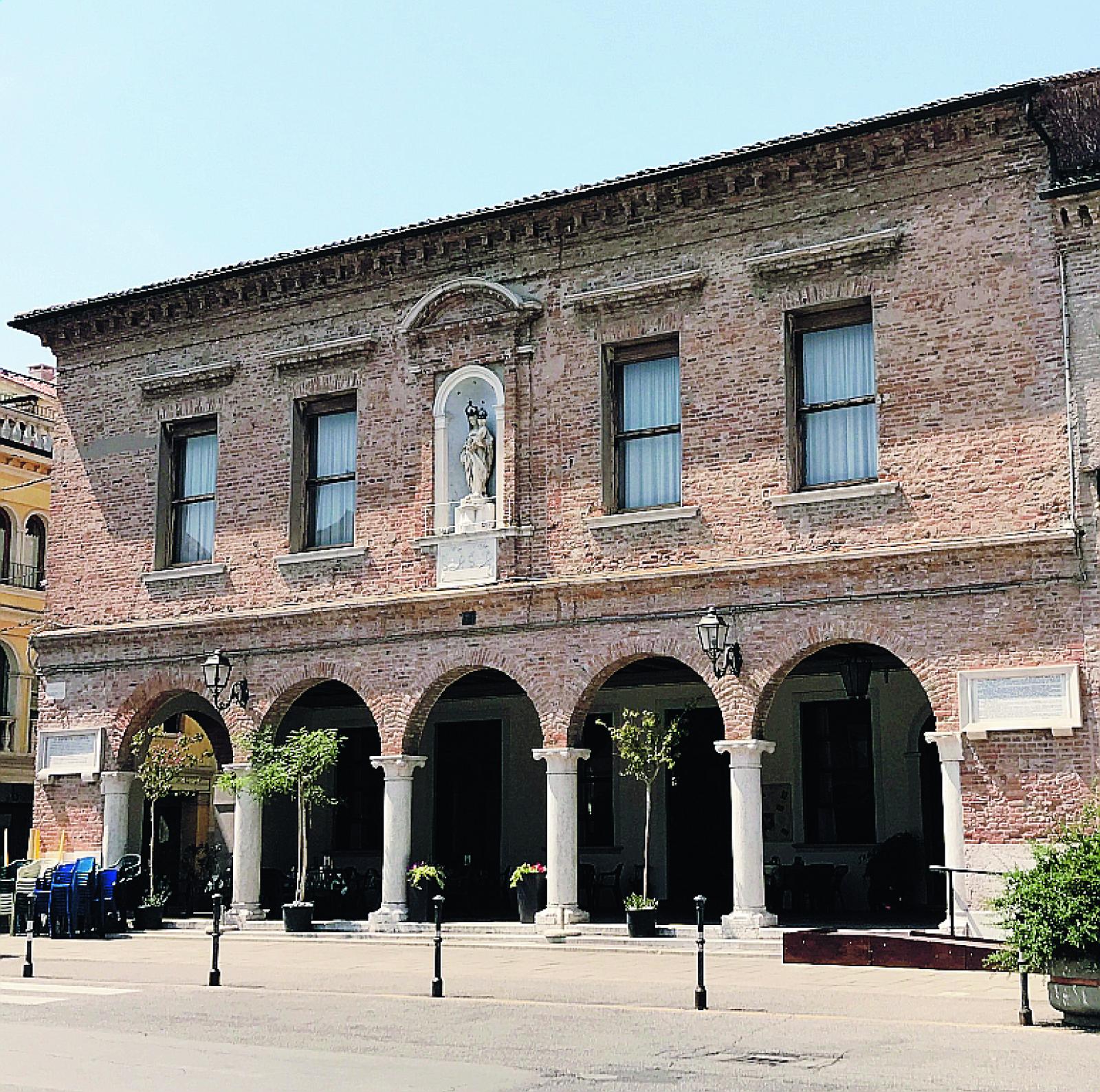 Bonus libri di testo, al via le domande online. E pagamenti a inizio 2022