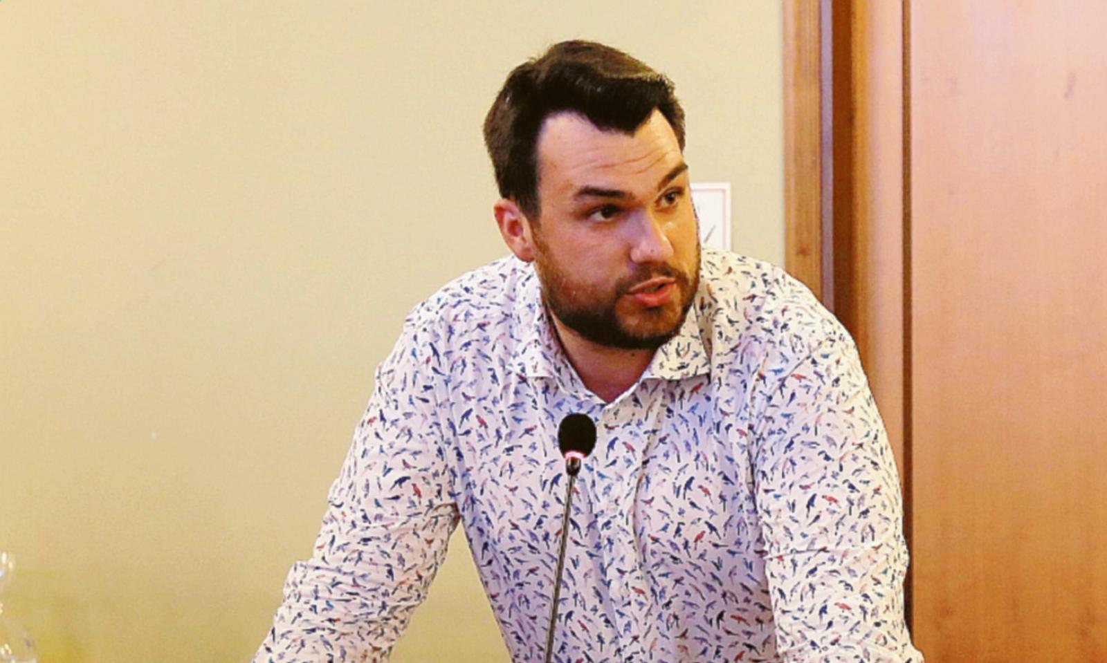 Moretto: &ldquo;Aprite quelle aule studio&rdquo;