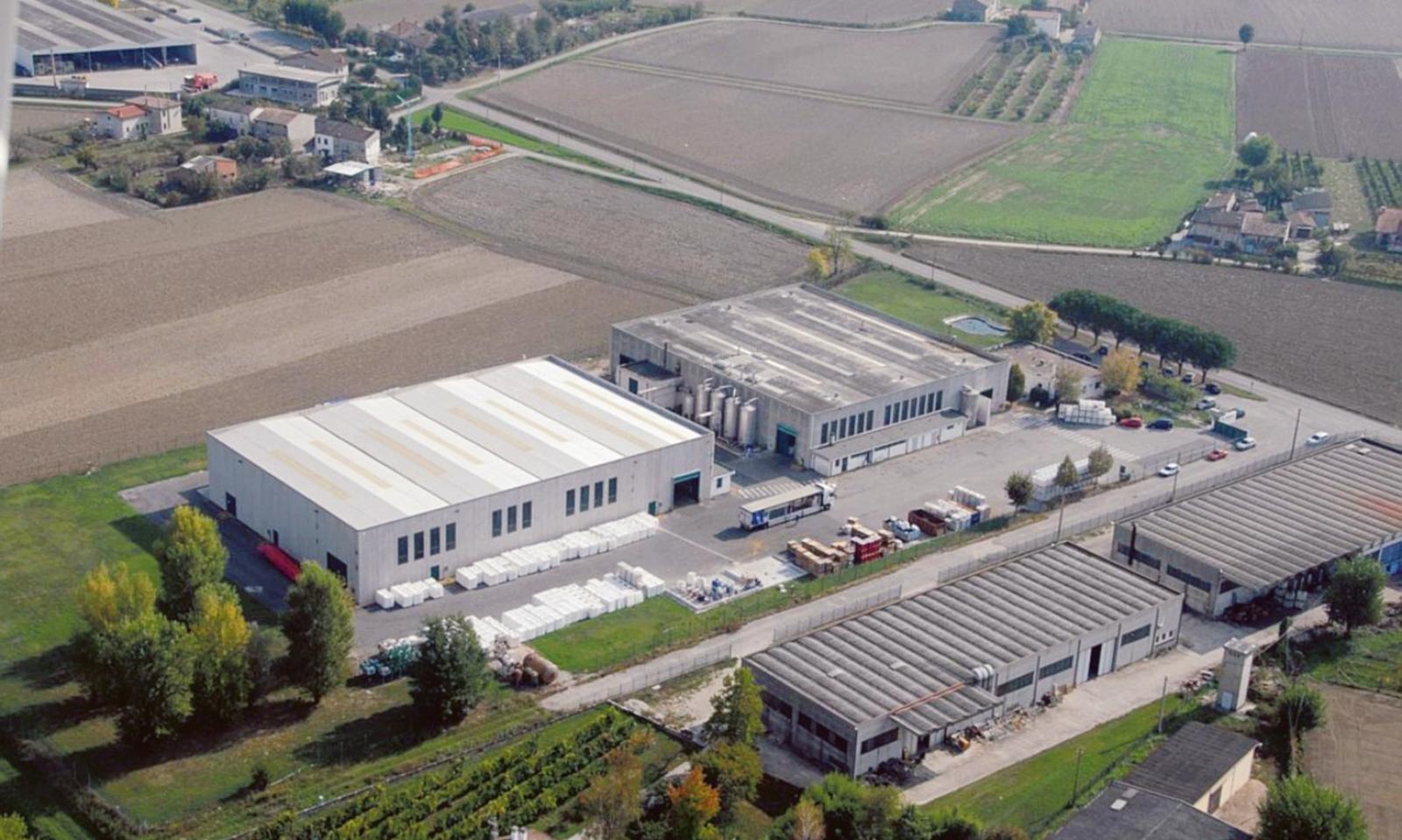 Chiude Akrema, 17 lavoratori a rischio