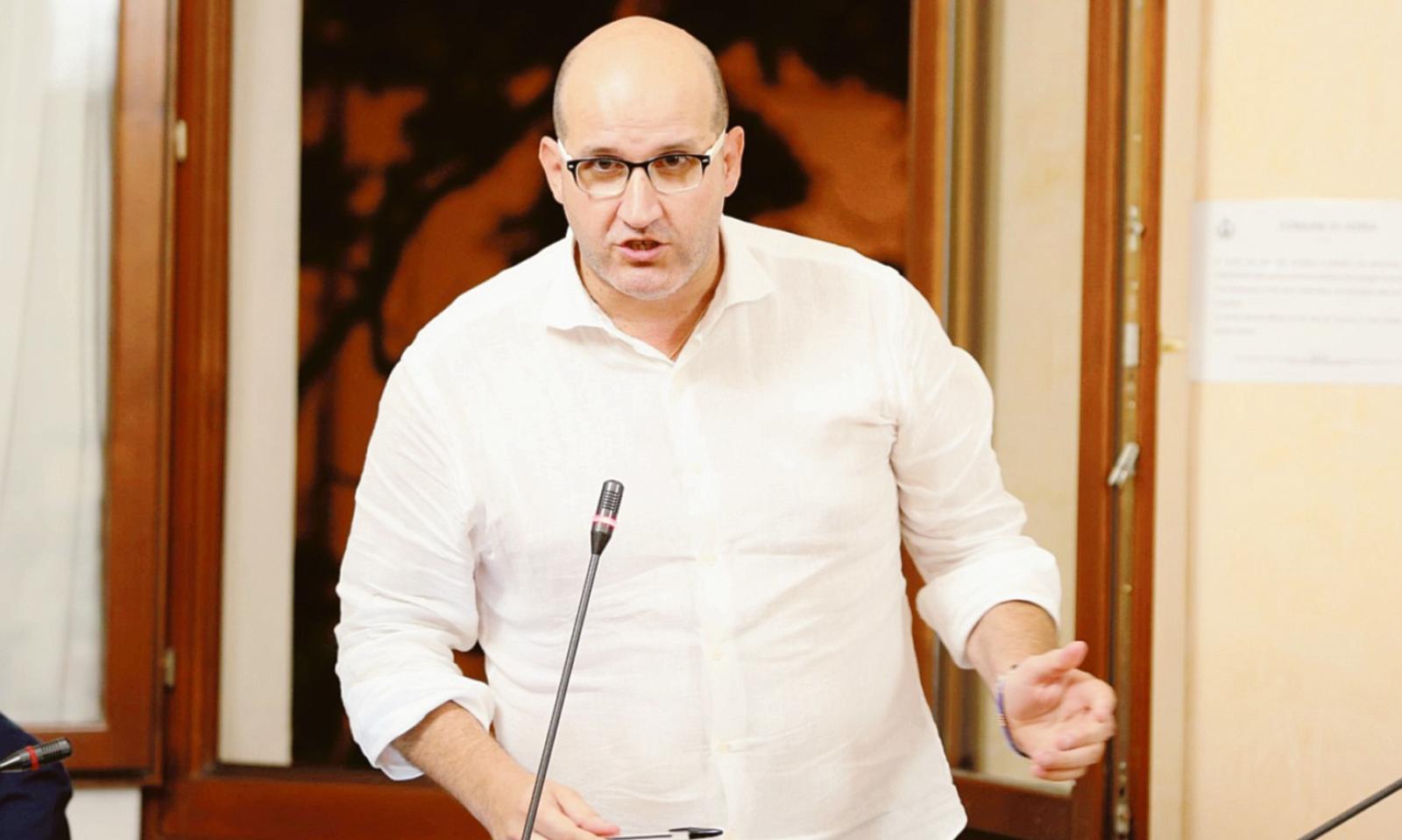 Elezioni verso l'imbarco