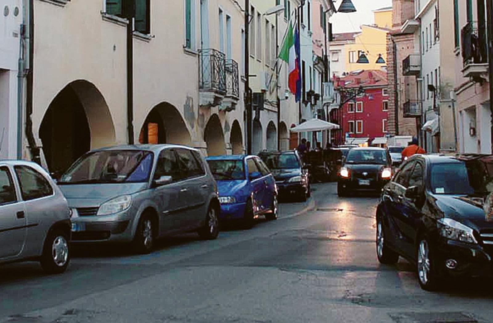 Duomo e via Badaloni solo a piedi