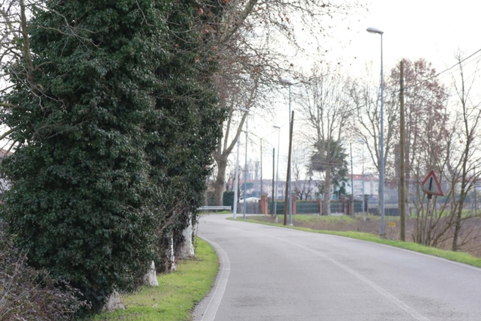 Buso Via Ippolito Nievo 1