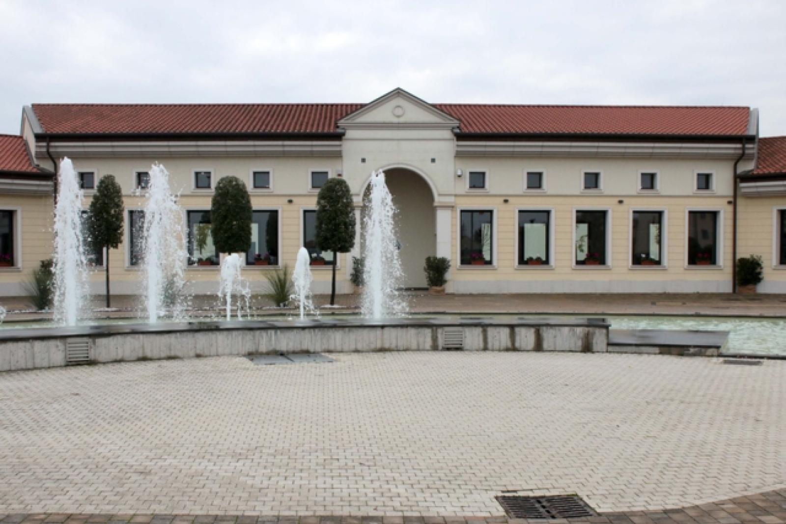 Outlet  Occhiobello 6