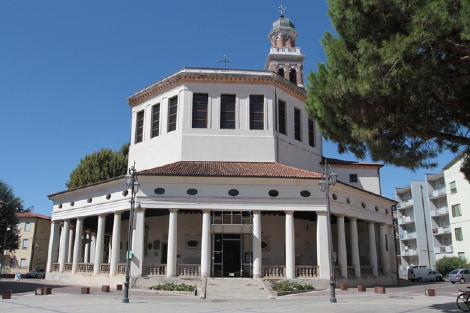 Piazza XX Settembre Rotonda 0