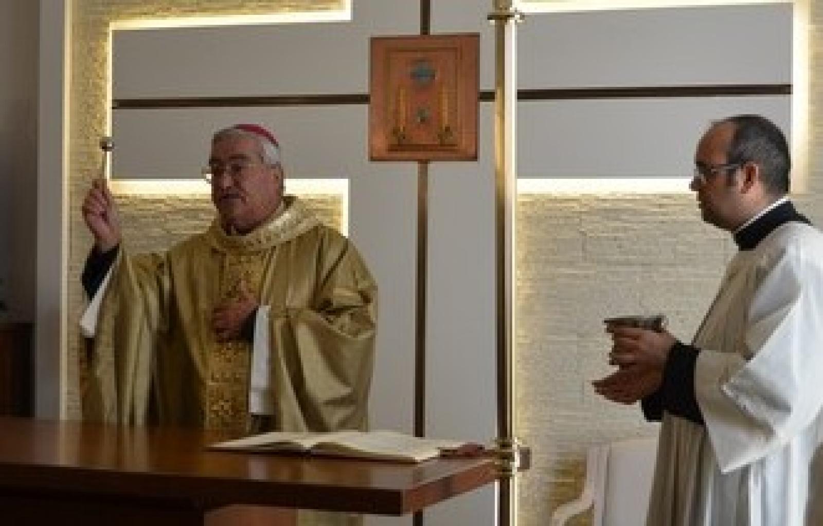 Benedizione della chiesa della casa di cura.jpg