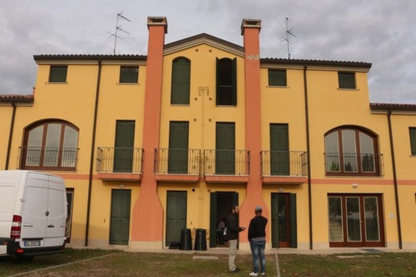 Profughi Frassinelle Chiesa 4