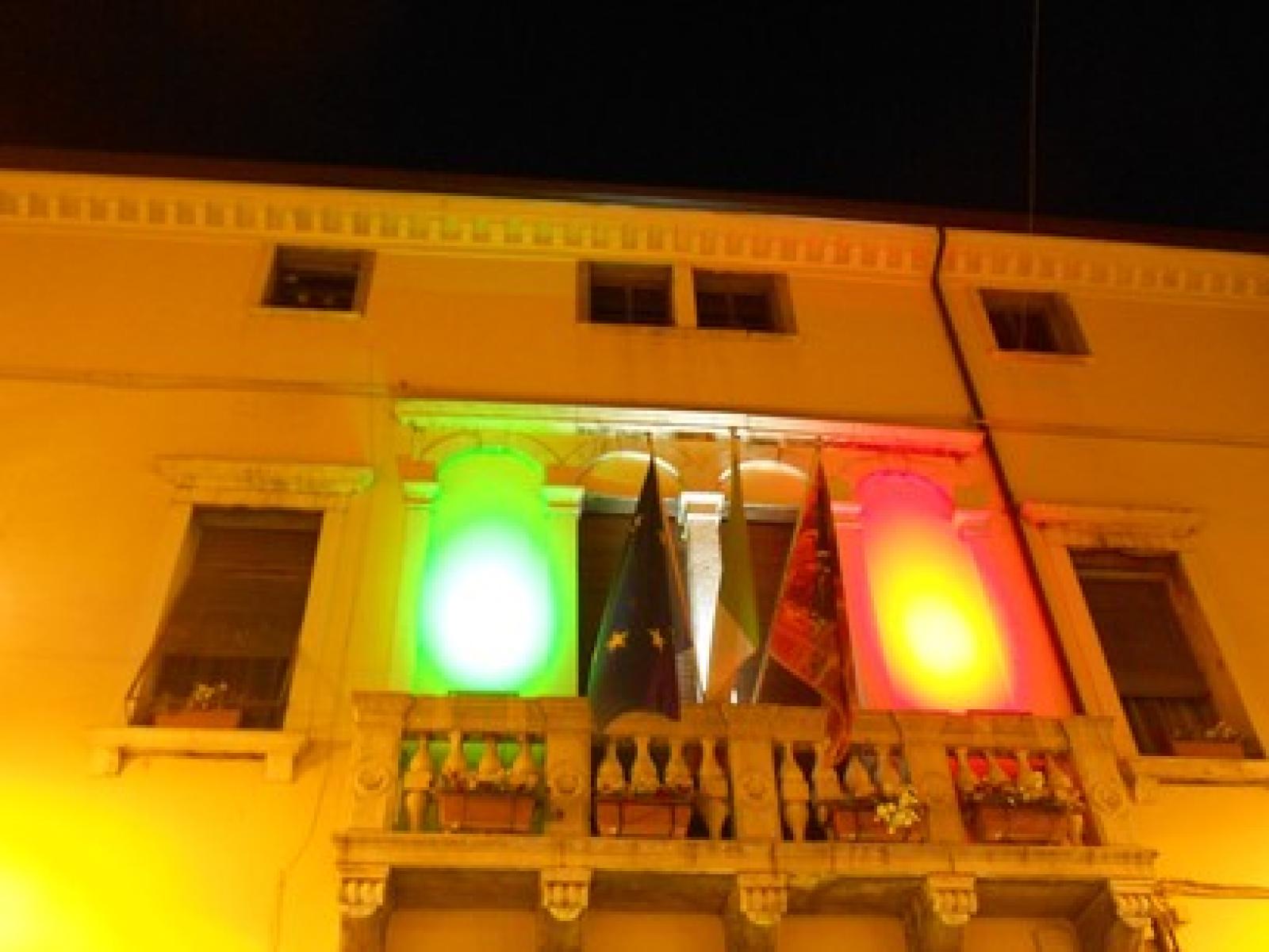 Stasera ultimi appelli al voto