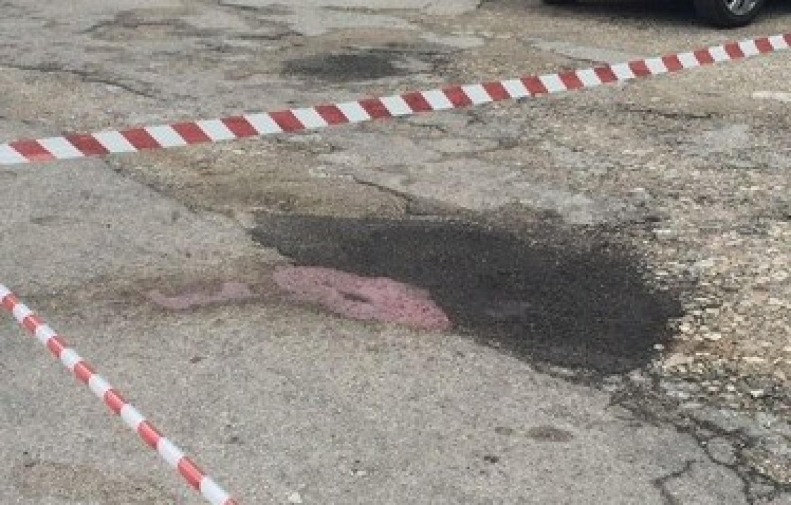 macchia sangue ex caserma vigili del fuoco.JPG