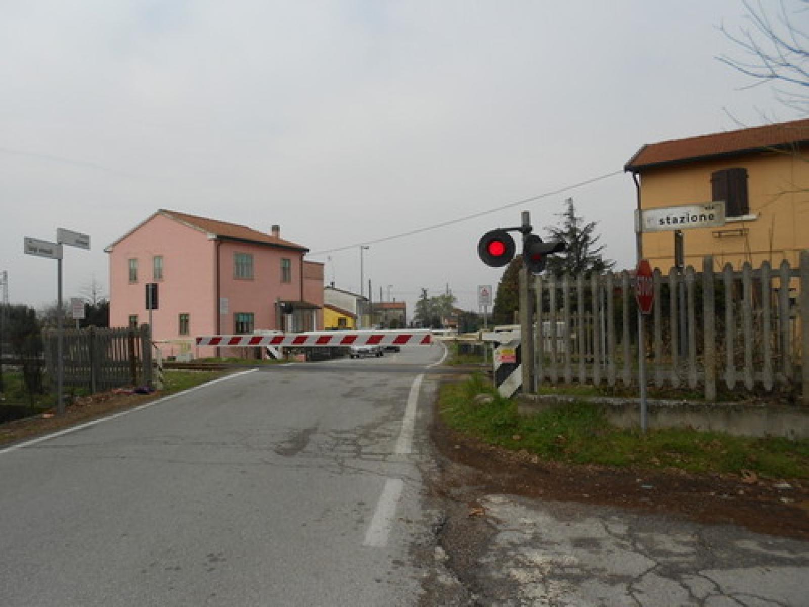BARICETTA Passggio a livello a chiuso